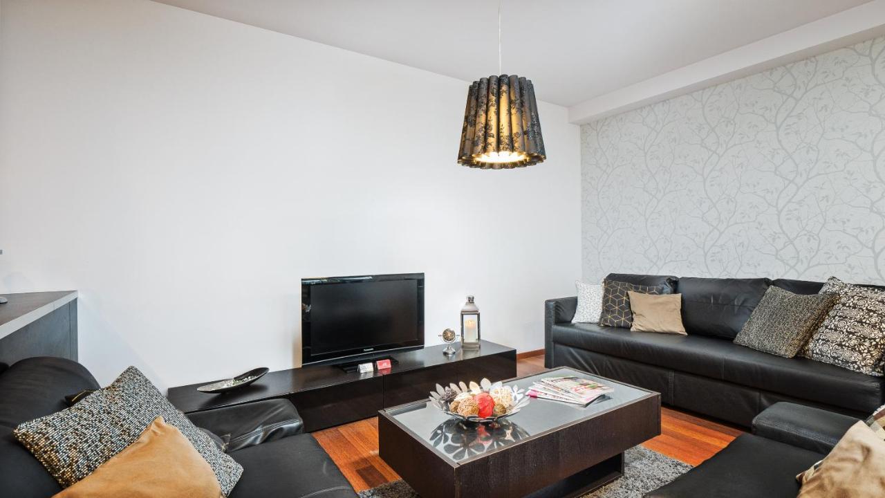 Apartamenty Homely Place - Parking 7 Poznań Kültér fotó